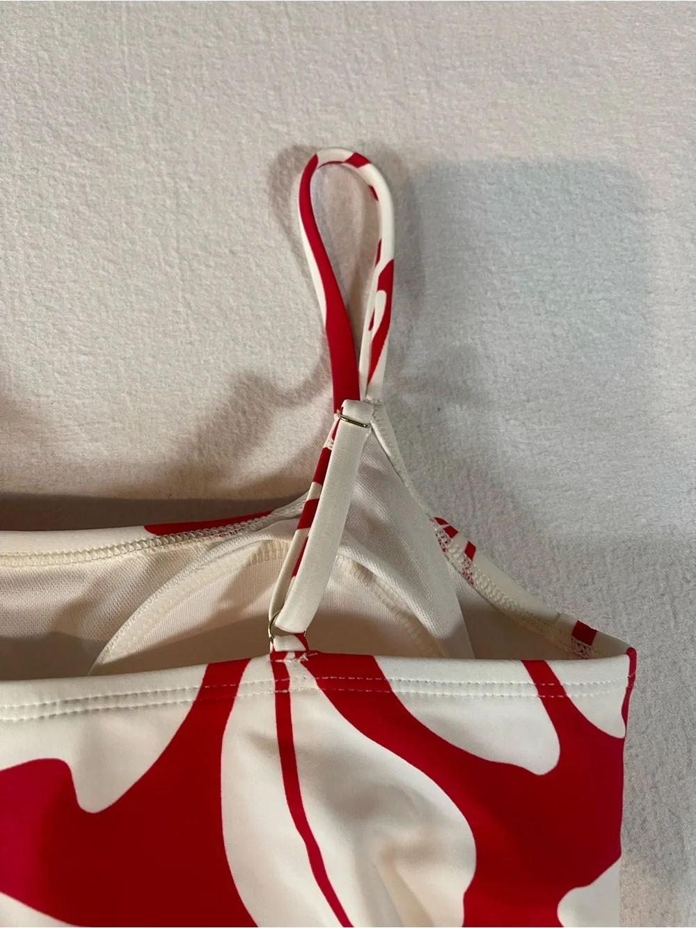 Shade & Shore Tankini Red and White Floral with Adjustable Spaghetti Straps NWT